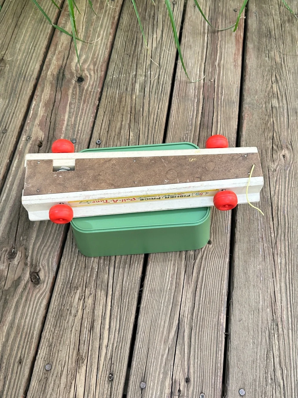 Vintage Fisher-Price Rainbow Xylophone Pull-A-Tune Retro Toy Model # 870